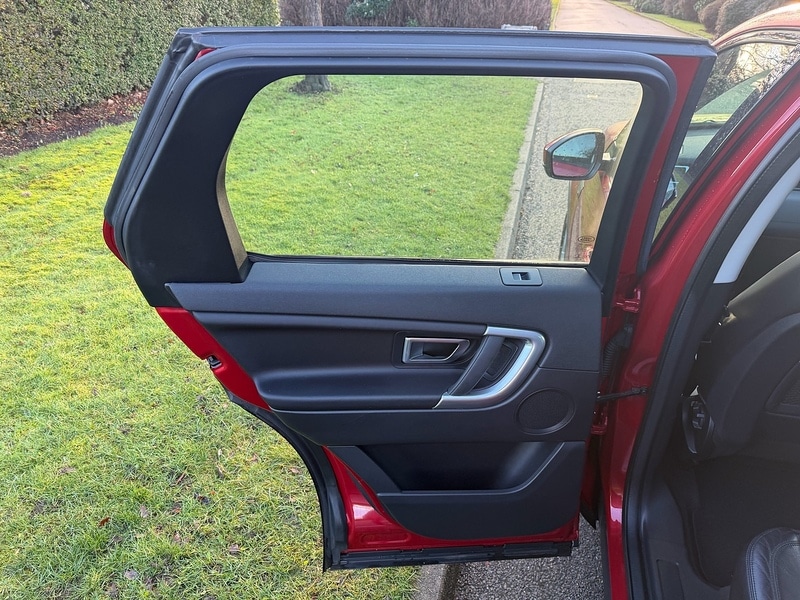 Used Land Rover Discovery Sport 2019 for sale - 76986559: Photo 29