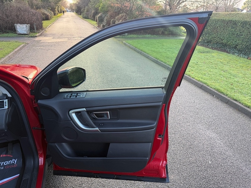 Used Land Rover Discovery Sport 2019 for sale - 76986559: Photo 31