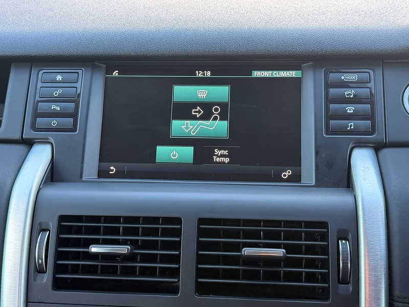 Used Land Rover Discovery Sport 2019 for sale - 76986559: Photo 44