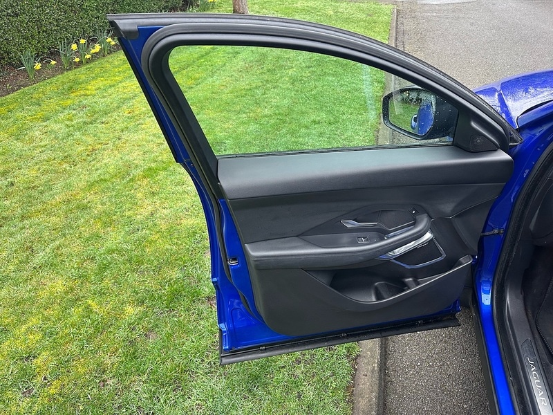 Used Jaguar E-Pace 2019 for sale - 77797367: Photo 29