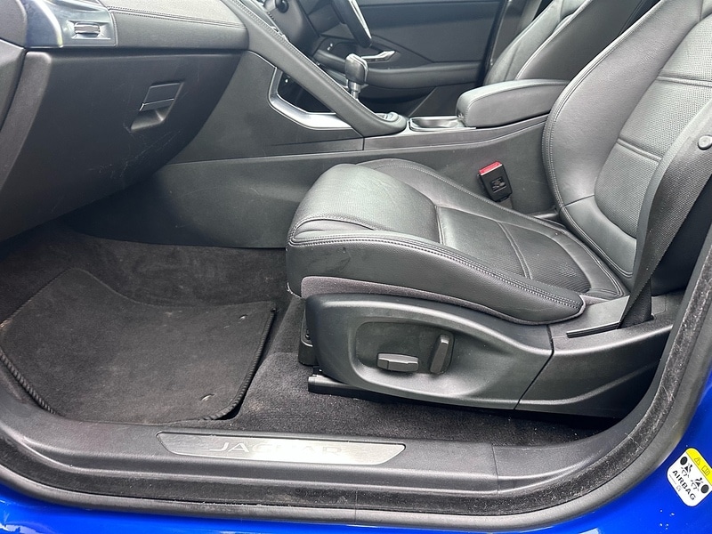 Used Jaguar E-Pace 2019 for sale - 77797367: Photo 33