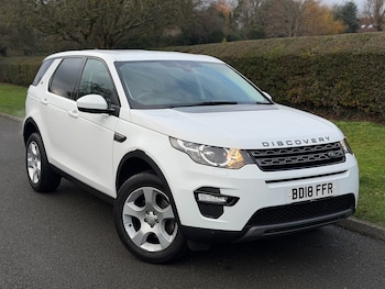 Used Land Rover Discovery Sport 2018 for sale - 78993178: Photo