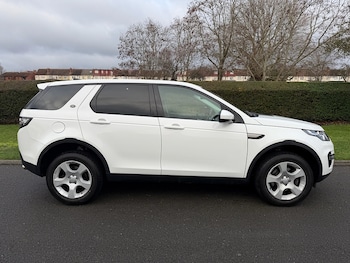 Used Land Rover Discovery Sport 2018 for sale - 78993178: Photo