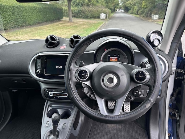 Used smart fortwo 2018 for sale - 75611917: Photo 16
