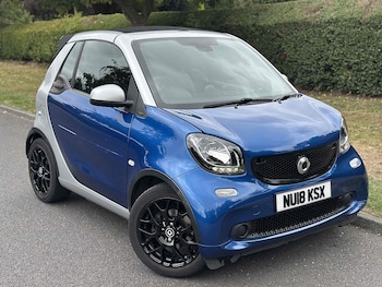 Used smart fortwo 2018 for sale - 75611917: Photo