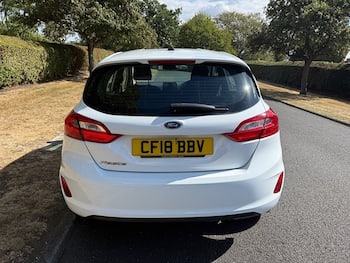 Used Ford Fiesta 2018 for sale - 79672334: Photo