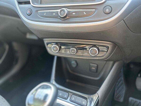 Used Vauxhall Crossland X 2020 for sale - 75681006: Photo 27