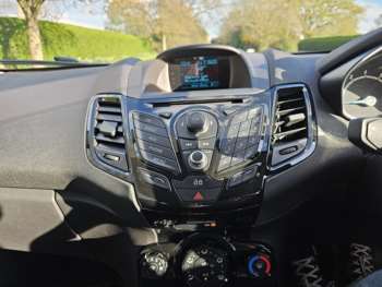 Used Ford Fiesta 2013 for sale - 74191497: Photo