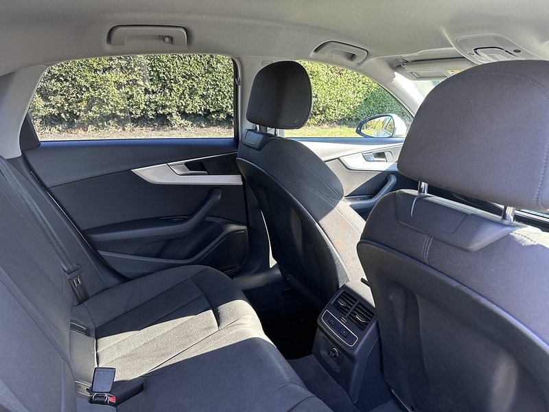 Used Audi A4 2016 for sale - 76128114: Photo 28