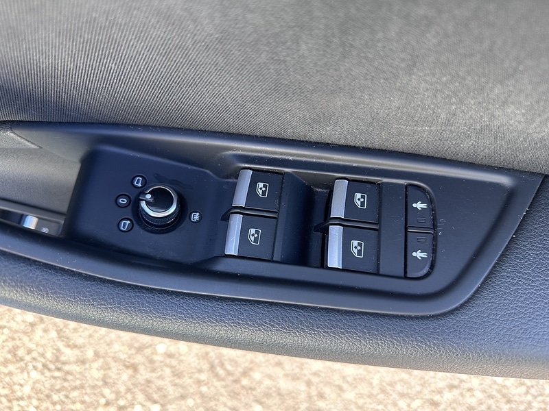 Used Audi A4 2016 for sale - 76128114: Photo 31