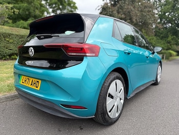 Used Volkswagen ID.3 2021 for sale - 78964600: Photo