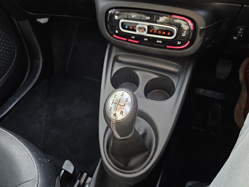 Used smart fortwo 2016 for sale - 78207357: Photo 17