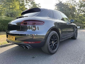 Used Porsche Macan 2017 for sale - 75542004: Photo