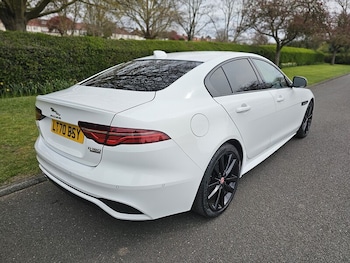 Used Jaguar XE 2020 for sale - 79562152: Photo
