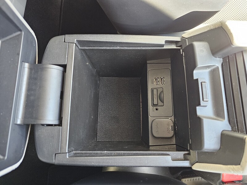 Used Mazda Mazda3 2017 for sale - 76128110: Photo 18