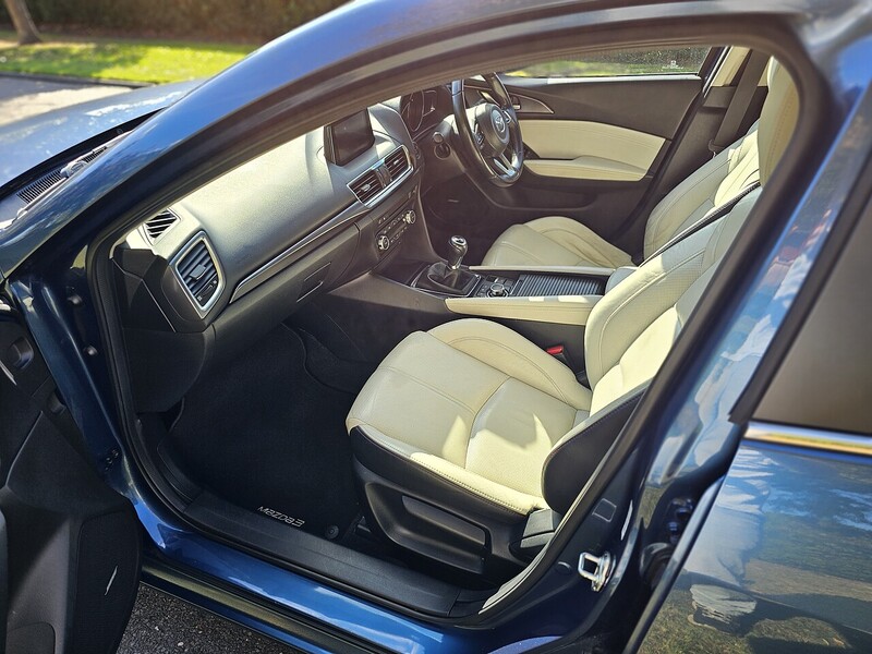 Used Mazda Mazda3 2017 for sale - 76128110: Photo 27