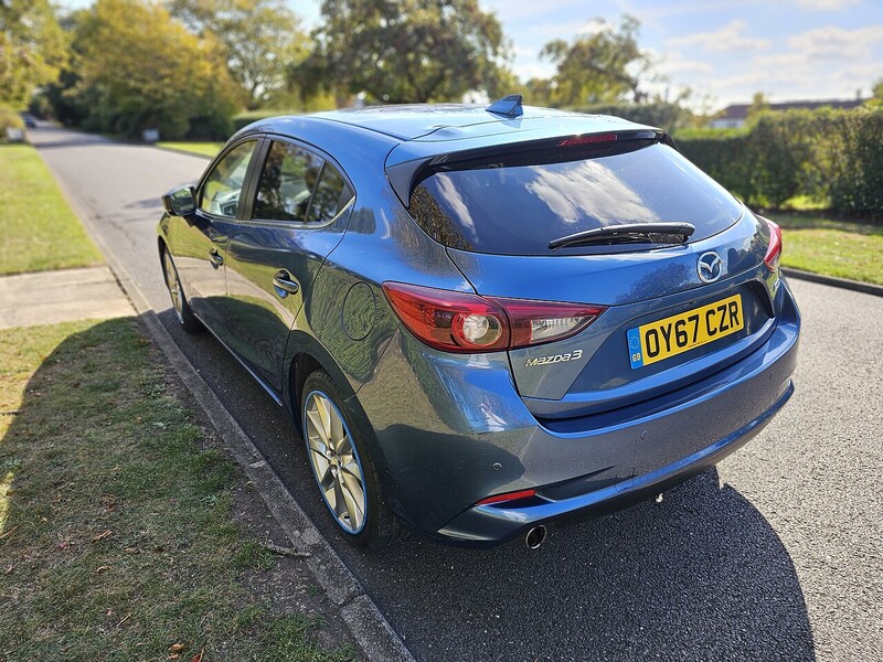 Used Mazda Mazda3 2017 for sale - 76128110: Photo 6