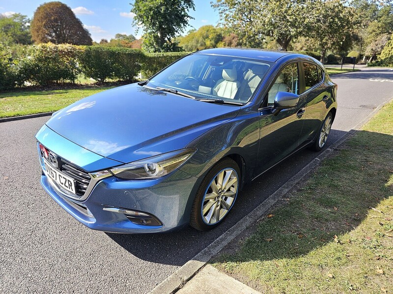 Used Mazda Mazda3 2017 for sale - 76128110: Photo 8