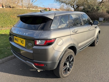 Used Land Rover Range Rover Evoque 2017 for sale - 79458556: Photo