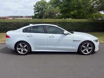 Used Jaguar XE 2017 for sale - 79435626: Photo