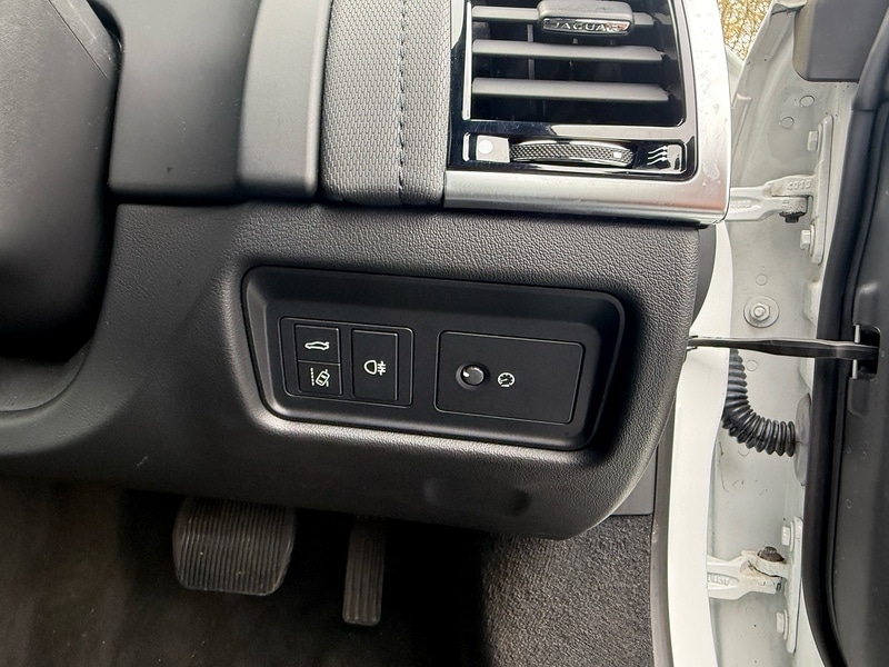 Used Jaguar F-Type 2020 for sale - 78077255: Photo 25