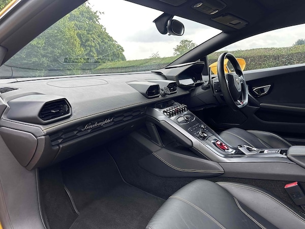 Used Lamborghini Huracan 2015 for sale - 75046792: Photo 17