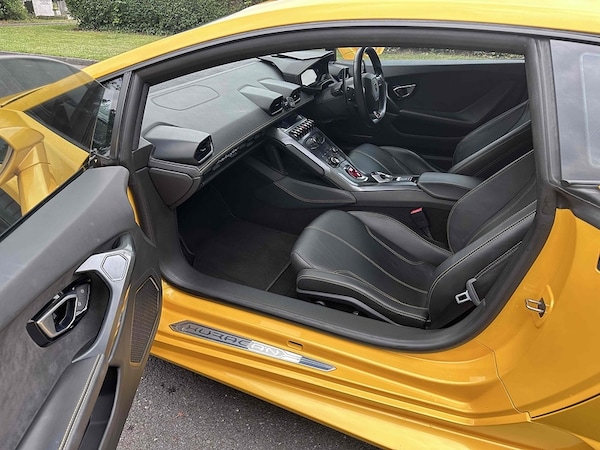 Used Lamborghini Huracan 2015 for sale - 75046792: Photo 25