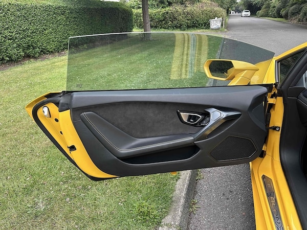 Used Lamborghini Huracan 2015 for sale - 75046792: Photo 26