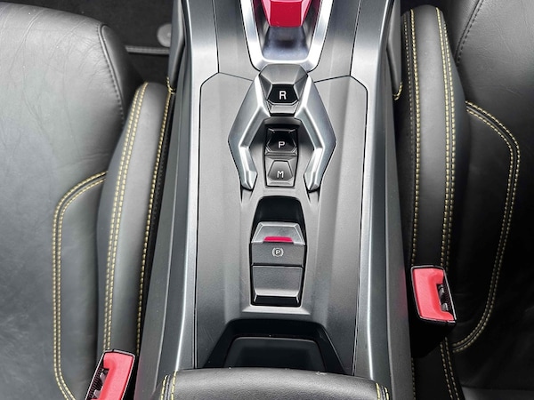 Used Lamborghini Huracan 2015 for sale - 75046792: Photo 31