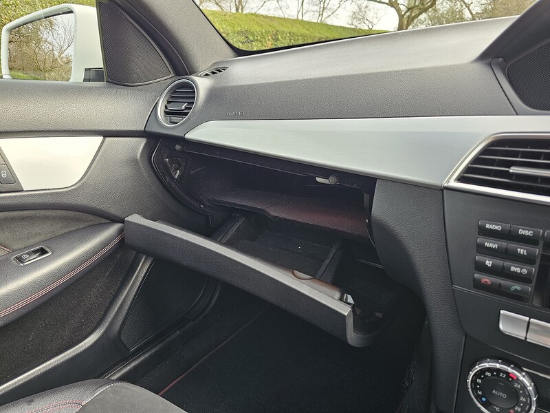 Used Mercedes-Benz C Class 2012 for sale - 77812760: Photo 21