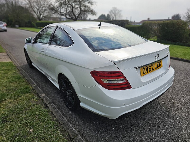 Used Mercedes-Benz C Class 2012 for sale - 77812760: Photo 6