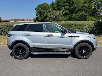 Used Land Rover Range Rover Evoque 2015 for sale - 79381107: Photo