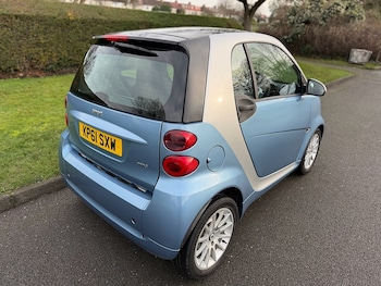 Used smart fortwo 2011 for sale - 78949184: Photo