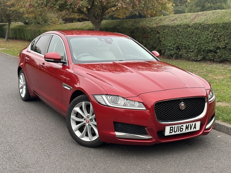Used Jaguar XF 2016 for sale - 76250247: Photo 1