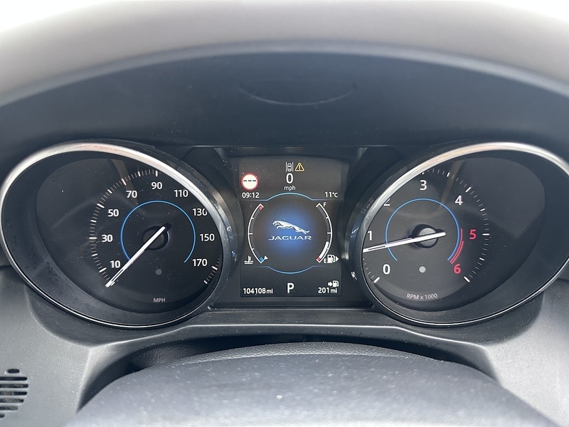 Used Jaguar XF 2016 for sale - 76250247: Photo 14
