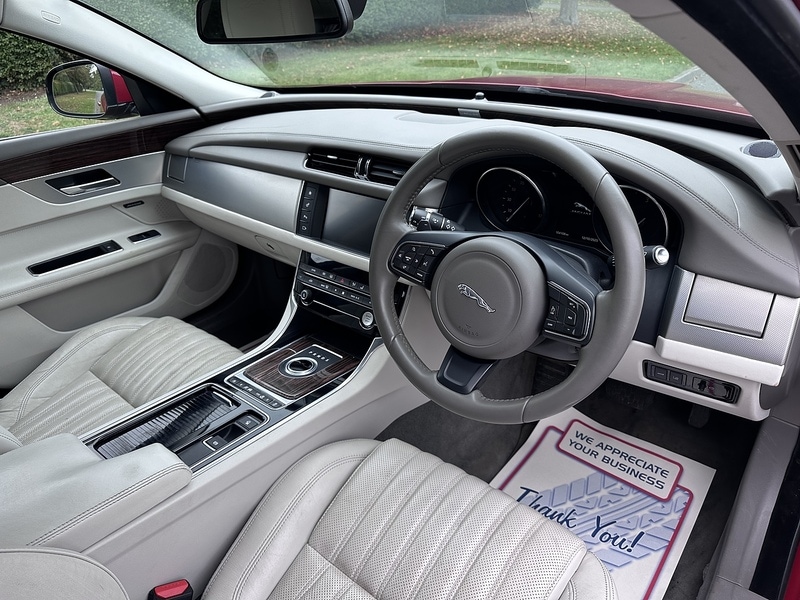 Used Jaguar XF 2016 for sale - 76250247: Photo 21