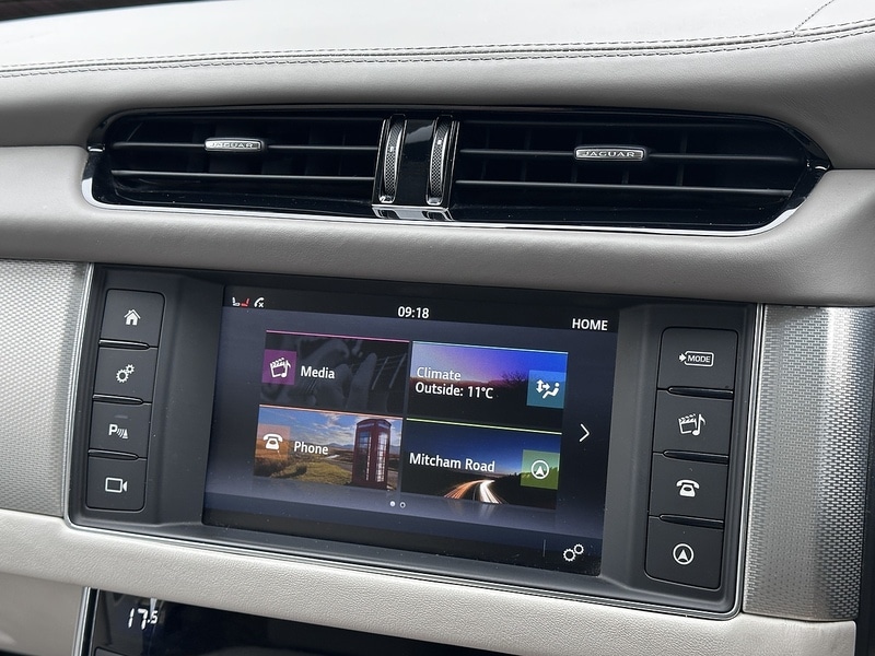Used Jaguar XF 2016 for sale - 76250247: Photo 45