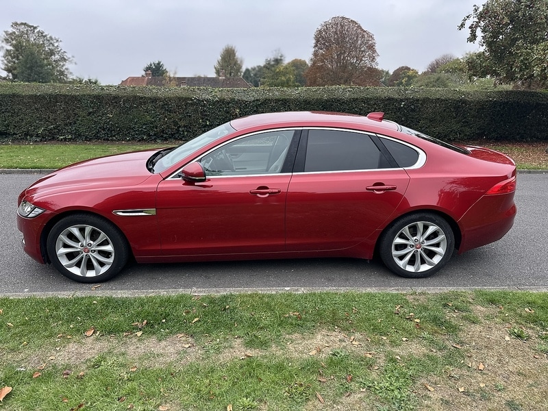 Used Jaguar XF 2016 for sale - 76250247: Photo 9