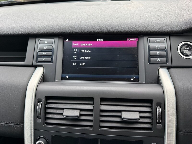 Used Land Rover Discovery Sport 2015 for sale - 78124757: Photo 37