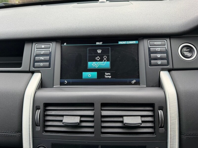 Used Land Rover Discovery Sport 2015 for sale - 78124757: Photo 42