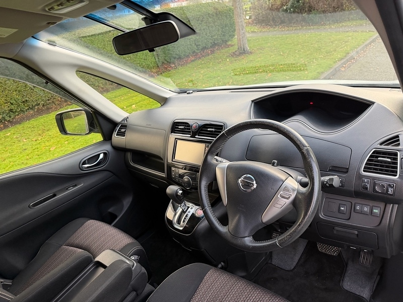 Used Nissan Serena for sale - 76919754: Photo 23