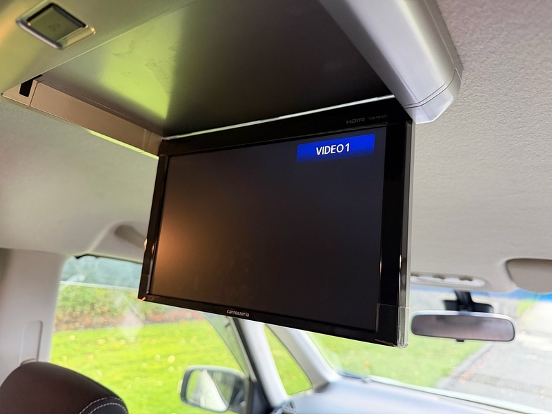 Used Nissan Serena for sale - 76919754: Photo 45