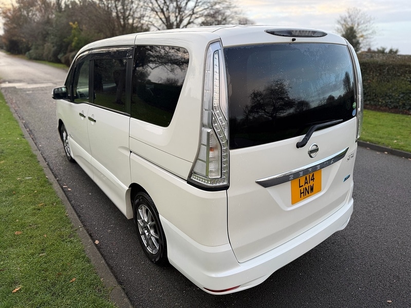 Used Nissan Serena for sale - 76919754: Photo 7