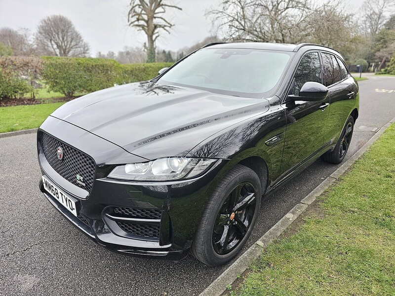 Used Jaguar F-Pace 2018 for sale - 77044533: Photo 8