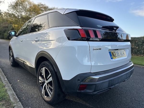 Used Peugeot 3008 2018 for sale - 76224052: Photo 8