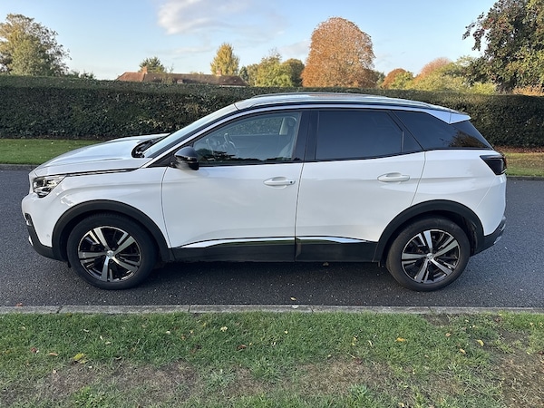 Used Peugeot 3008 2018 for sale - 76224052: Photo 9