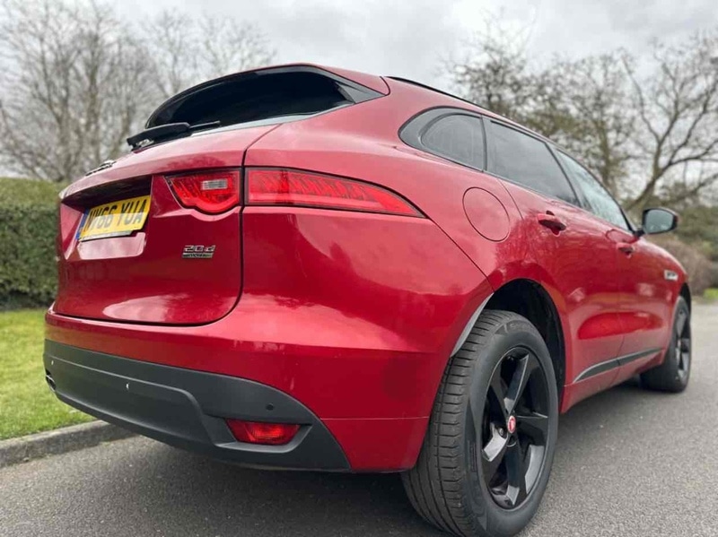 Used Jaguar F-Pace 2016 for sale - 76287997: Photo 4