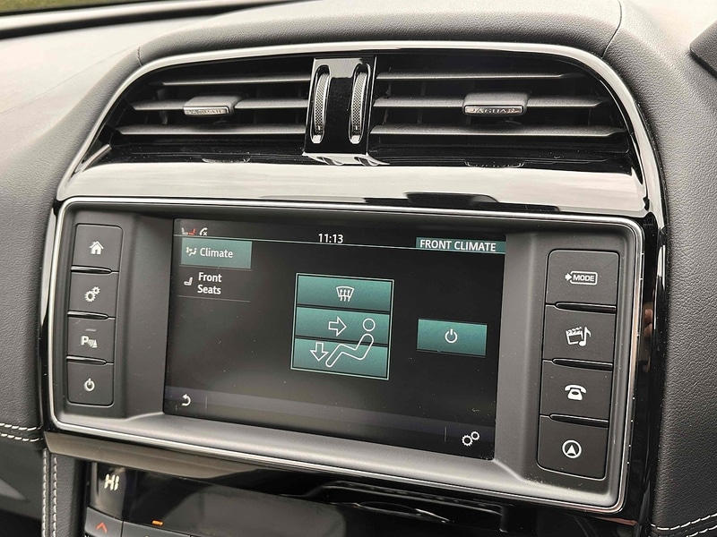 Used Jaguar F-Pace 2016 for sale - 76287997: Photo 46