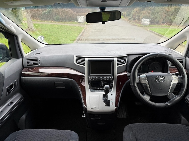 Used Toyota Vellfire for sale - 77068869: Photo 15