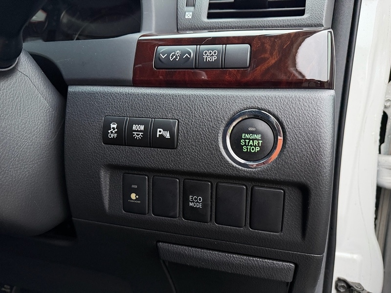 Used Toyota Vellfire for sale - 77068869: Photo 32